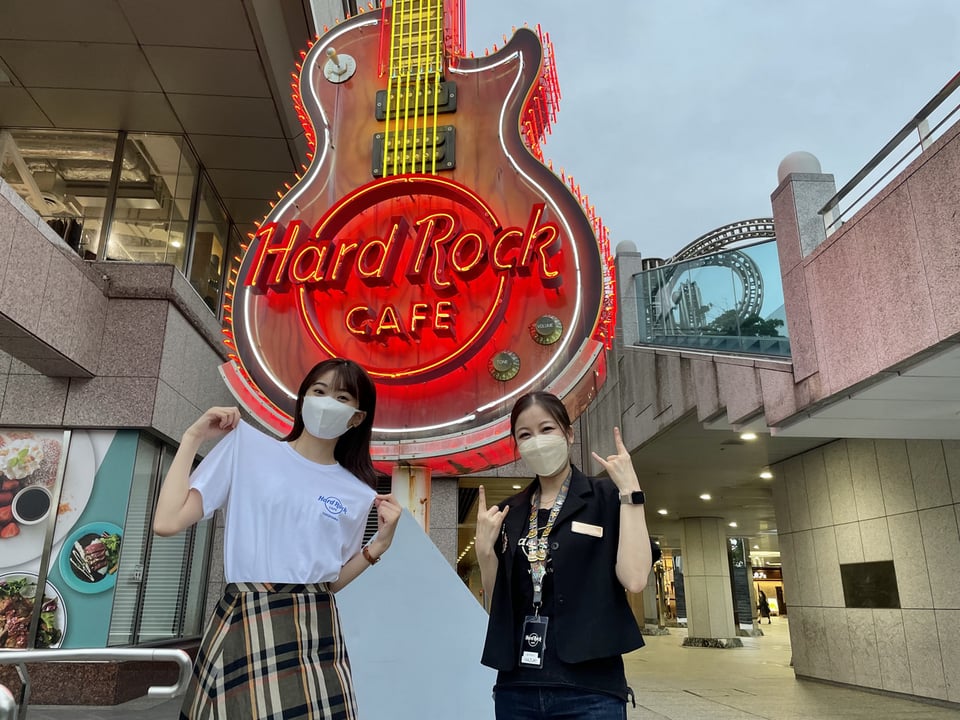 Hard Rock Cafe Yokohama: Un encuentro explosivo entre el rock y la gastronomía en Minato Mirai